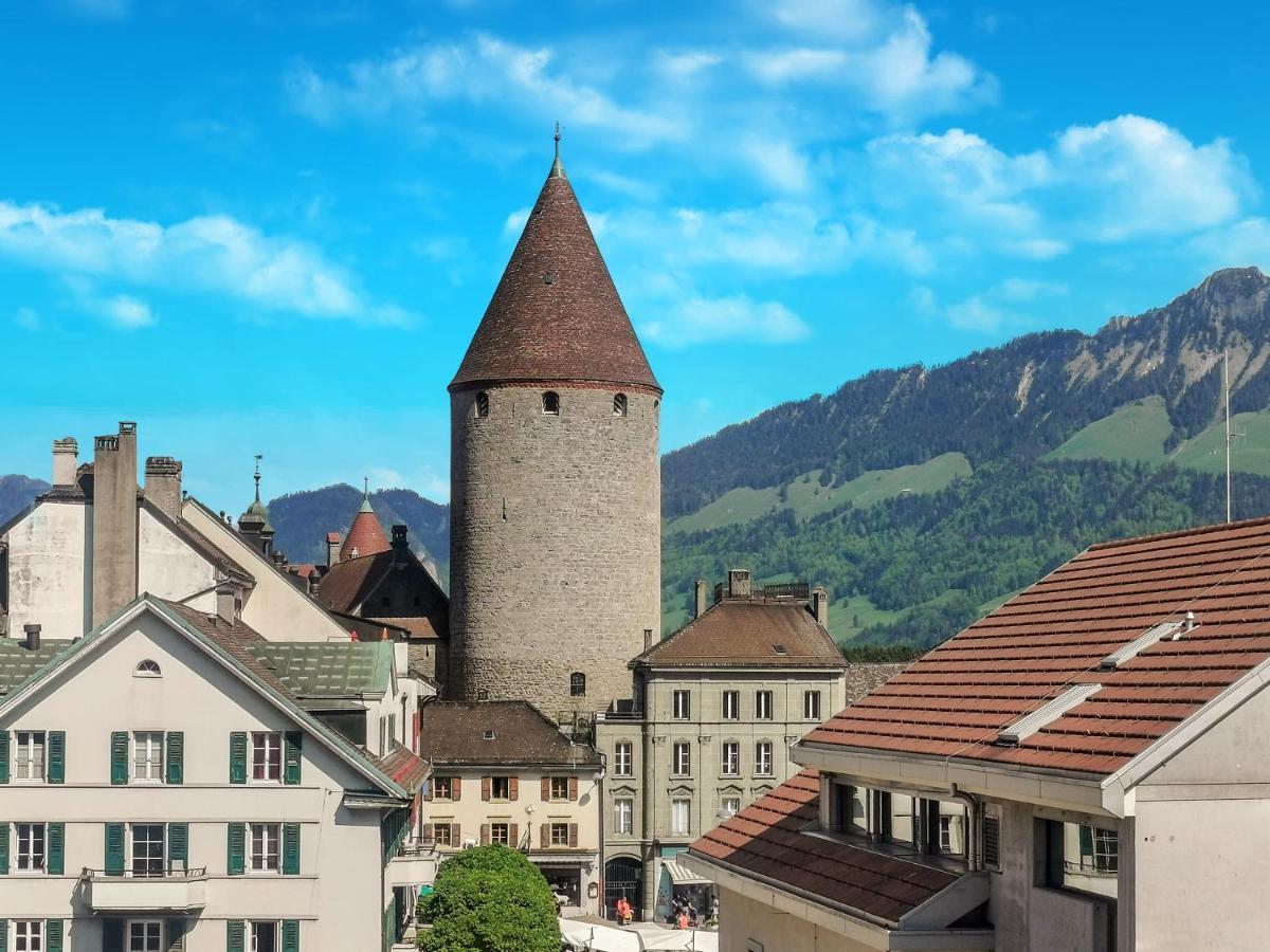 Hotel Des Alpes Bulle Center Екстериор снимка